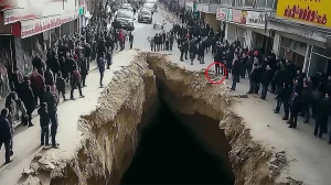 Tragic! 399 Shocking Natural Disasters Caught On Camera!