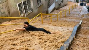 55 Shocking Natural Disasters Caught on Camera